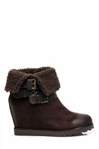 KOTURNY Z KOŻUSZKIEM